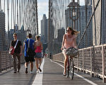 每年的5月是紐約市自行車月，隨著夏季的來臨﹐紐約市將成為適合騎自行車的好地方。  (Mario Tama/Getty Images)