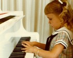 钢琴学习 给孩子更好的前程。（大纪元图片）
