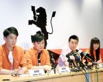 青年新政、東九龍社區關注組等6個傘後組織,昨日宣布成立聯盟,計劃參與立會新界東以外的4個選區。他們以「香港民族,前途自決」為競選綱領,提倡以公民民族主義建構香港民族,及開展香港前途討論。(蔡雯文/大紀元)