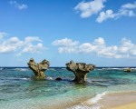 日本沖繩以愛心聞名的景點，心形石甜蜜風景。
（日本樂天旅遊提供）