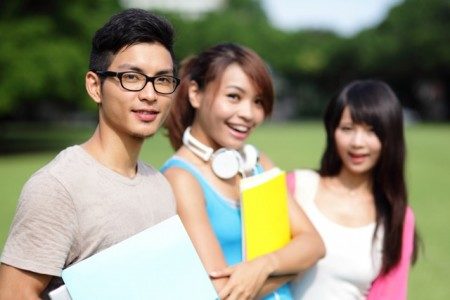 World Stars Education 世界之星教育學院讓您的孩子在眾多的留學生中贏在起跑點上。(shutterstock)