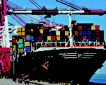 去年12月，中、港進出口貿易數據差距，達到破紀錄的19億美元，多個經濟學家認為，該情況是由於虛假貿易發票交易。圖為停泊在山東青島港口的一艘貨運船。（AFP）