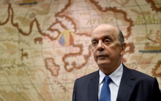 巴西外交部：不再捍衛單一政黨利益