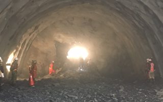 台蘇花改工程邁新里程碑 觀音隧道全線貫通