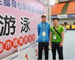 視障生游出四金 惠文師吳彥慶最大推手