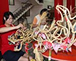 三義雲火龍節 千人鑽轎祈福掀高潮