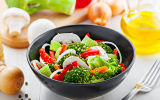 煮熟更安全 九种蔬菜最好不要生吃