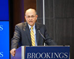美國財政部國際事務次長希茨（Nathan Sheets）24日在華府的演講中﹐介紹了下月初即將舉行的第八輪美中戰略與經濟對話（S&ED）中，美方所關注的經濟議題。（林帆/大紀元）