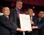 專訪紐約市長：系列政策惠及紐約市移民