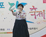韩国端午庆典 “国宝级演员”登台献唱