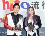 2016「hito」音樂獎揭曉，周杰倫、阿密特各抱4獎成男女大贏家。（台北之音提供）