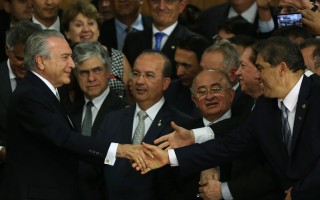 巴西政黨過多 影響總統執政