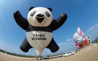 台东热气球嘉年华  挑战30颗球升空
