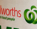 澳洲超市Woolworths已進駐便利店行業，為城市里忙碌的顧客們提供一系列快餐等商品。（GREG WOOD/AFP/Getty Images)