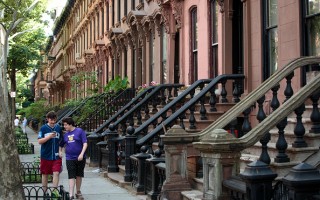 纽约房星计划 自住房学区税平均减740美元