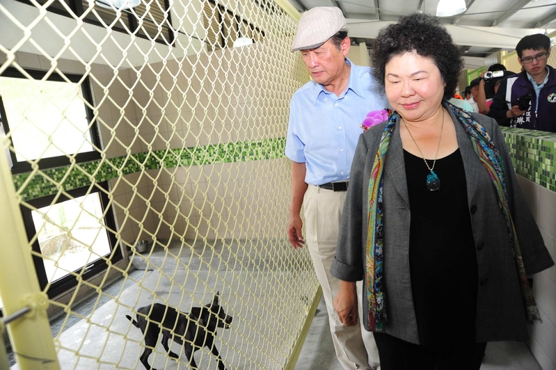 燕巢动物保护关爱园区落成陈菊 认养不弃养 动保团体 宠物 毛小孩 大纪元