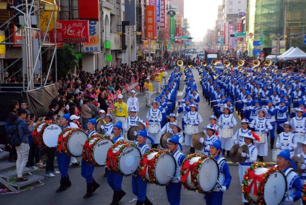 台第一大管乐队世界扬威 专访天国乐团指挥 台第一大管乐队世界扬威 专访天国乐团指挥