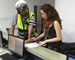 陸教師相機失而復得 喜誇台灣警有效率