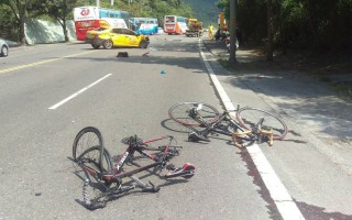 计程车司机疑酒驾 撞死2自行车骑士