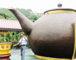 純手工製作大茶壺 實現為路人奉茶心願