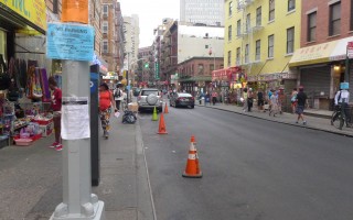纽约华埠拍电影 提前摆“雪糕桶”