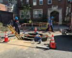 布碌崙再现天坑 或因下雨高温所致