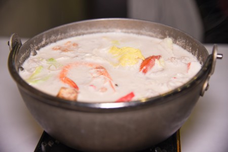 美白牛奶鍋。(石嵐/大紀元)