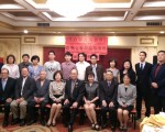 品学兼优台留学生获万元奖金 感谢殷勤基金会