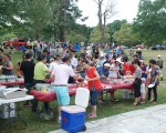 罗德岛州华人协会(RIACA)举办的2016年野餐郊游活动，场面盛大。(王尚德/大纪元)
