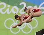 里约奥运女子双人 10米跳台加国双娇夺铜