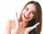 Incognito™舌侧正畸矫治器将让您拥有自信又迷人的笑容。（Fotolia）
