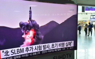 中日韩外长会晤之际 朝鲜发射潜射导弹