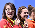 網紅女泳手獲銅牌 笑稱用完「洪荒之力」