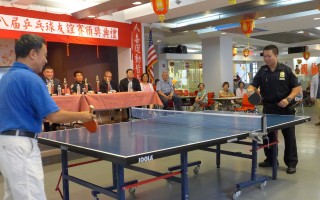 人瑞中心「警民乒乓球賽」 警察囑耆老防祈福黨