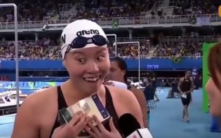 里約奧運會期間，中國游泳運動員傅園慧因「洪荒之力」、「表情包」爆紅網絡。（視頻截圖）