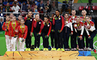 奥运女子体操团体赛 美国卫冕 中国第三