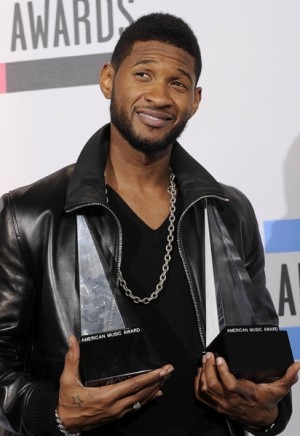 9月7日，RB流行歌手亞瑟小子（Usher）留名好萊塢星光大道，他感謝家人、歌迷、音樂前輩的支持與啟發。圖為RB歌手亚瑟小子（Usher）。(图/Getty Images)