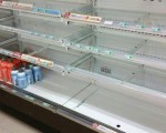 富岡港無法進出 蘭嶼物資短缺