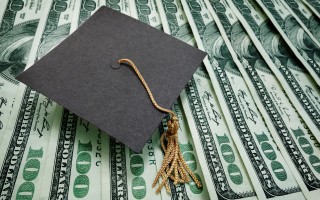 美聯邦法官否決拜登學生債務減免計劃