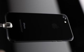 iPhone 7在大陸熱賣「鋼琴黑」款炒至2萬元
