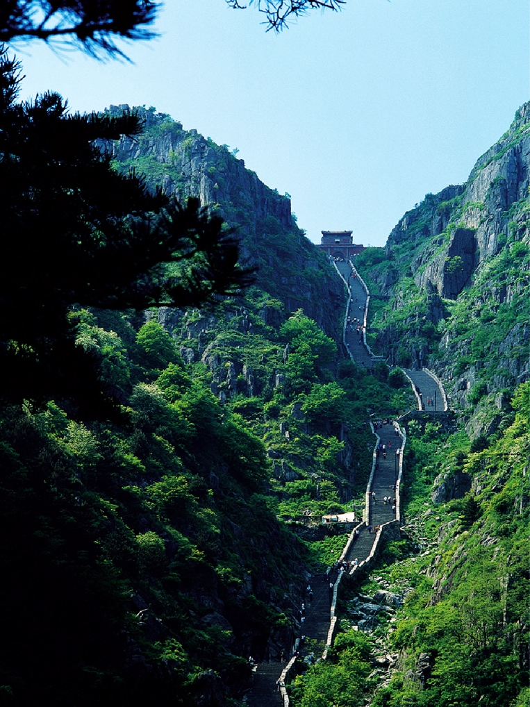 泰山南天门(公有领域)