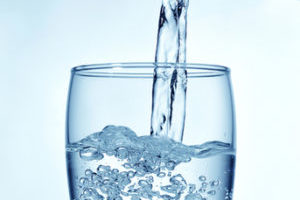 喝水太多会中毒 一天要喝多少水才健康