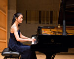 2016新唐人钢琴大赛初赛在纽约举行，参赛选手济济一堂，共襄盛举。图为来自香港的选手潘活活。（戴兵／大纪元）