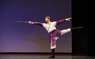 組圖：中國古典舞大賽複賽——少年男子組