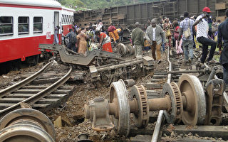 喀麥隆火車脫軌翻覆 至少55死575傷