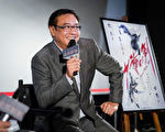 香港金像奖最佳导演尔冬升带着最新作品《三少爷的剑3D》访台出席金马影展。（金马执委会提供）