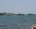 菲律賓總統杜特爾特發布行政命令，宣布部分黃岩島是海洋保護區，禁止任何漁民捕撈。總統辦公室說，此舉得到中國主席習近平的支持。(TED ALJIBE/AFP/GettyImages)