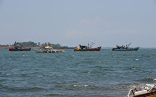 菲总统外交新动向 黄岩岛海域设禁渔区
