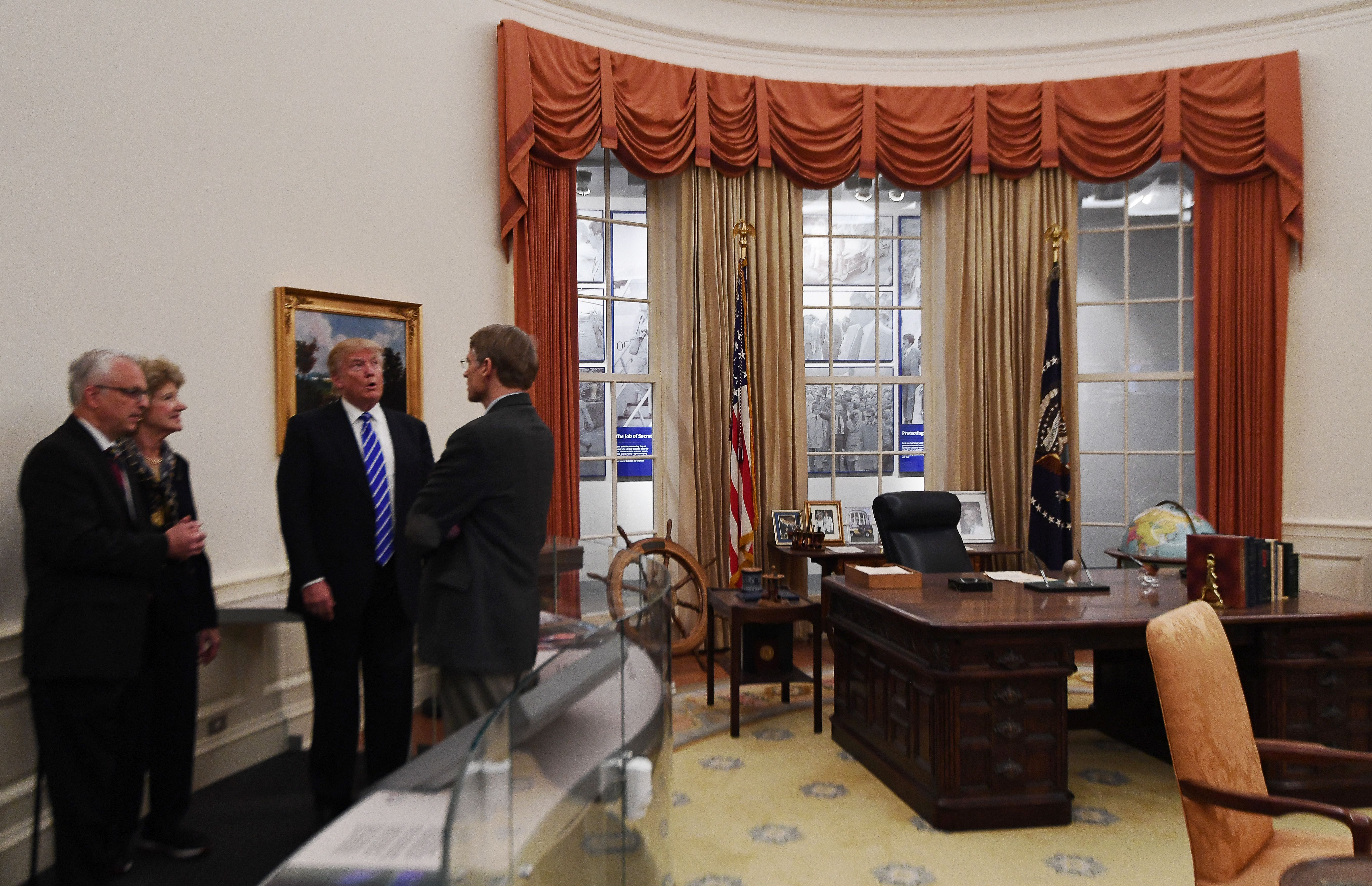 白宫释“以实力求和平”照吸引百万点阅| 乌克兰| 欧洲| 川普| 大纪元, image size:5423x3500