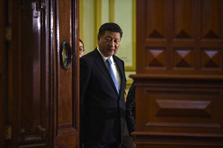 China's President Xi Jinping arrives at the Peruvian congress for a ceremony in Lima on November 21, 2016 during an official visit ensueing the APEC Summit. / AFP / CRIS BOURONCLE (Photo credit should read CRIS BOURONCLE/AFP/Getty Images)
